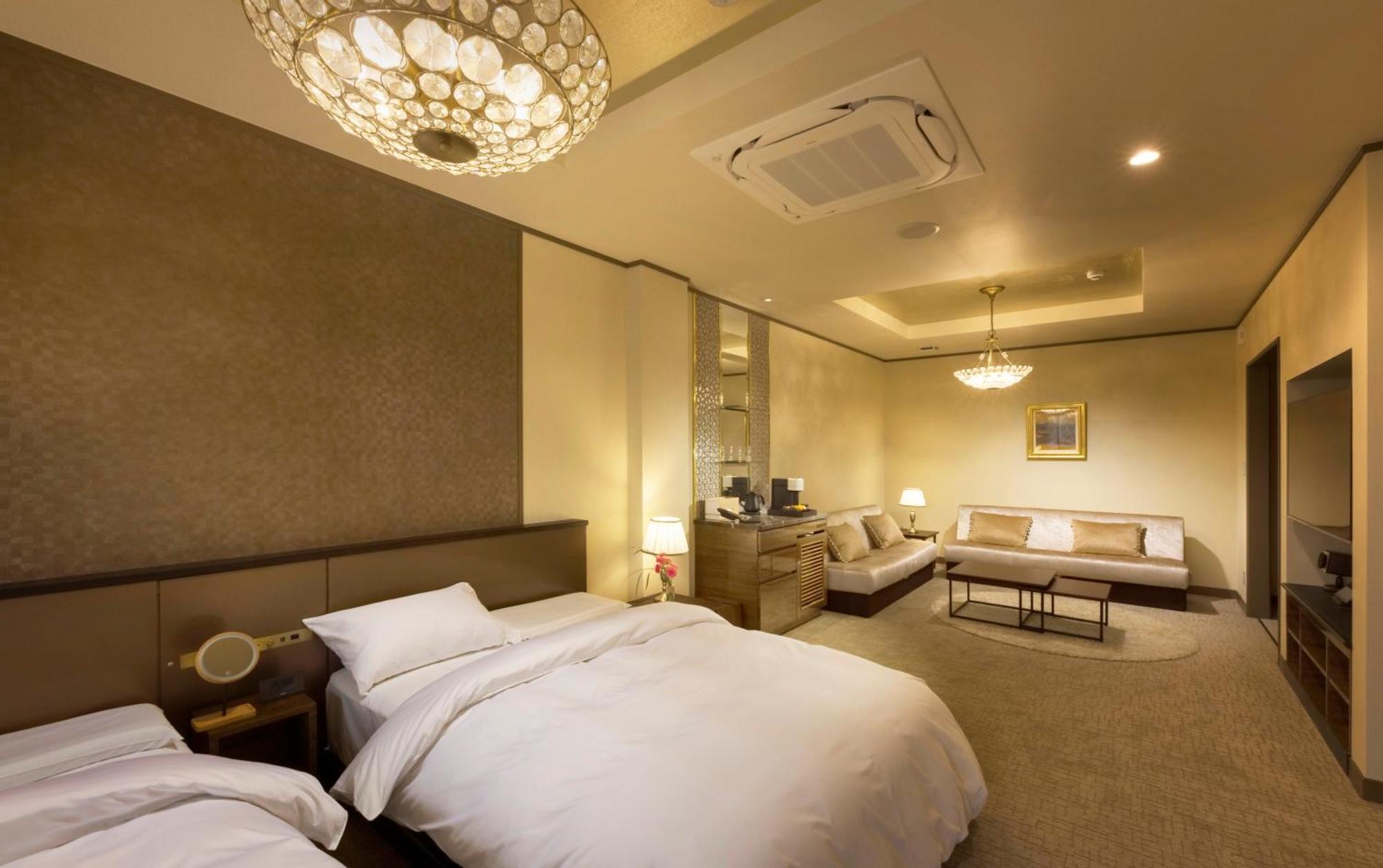 Katakura Silk Hotel Suwa  Exteriör bild